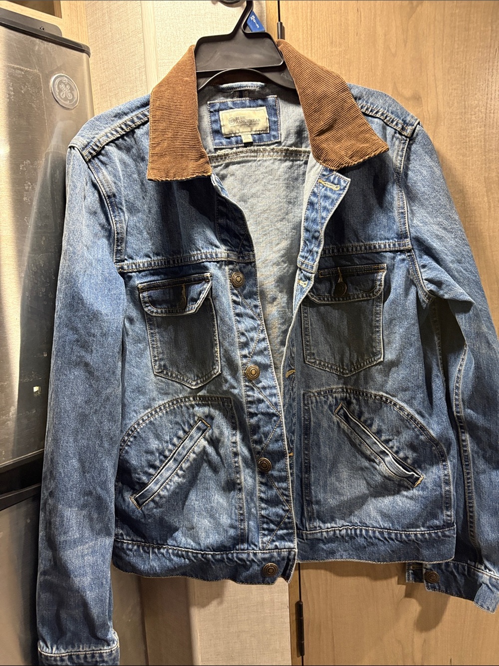 Men's Blue Denim Jacket with Brown Corduroy Collar - Classic Workwear Style